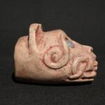 🐆 Pre-Columbian Feline Head – Chavín Style in Quartz-Granite with Stone Inlays - Imagen 4