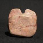 🗿 Title:Ancient Chavín Jaguar Head Sculpture – Quartz-Granite with Sodalite Inlays – Ritual Artifact from Pre-Columbian Peru - Imagen 3