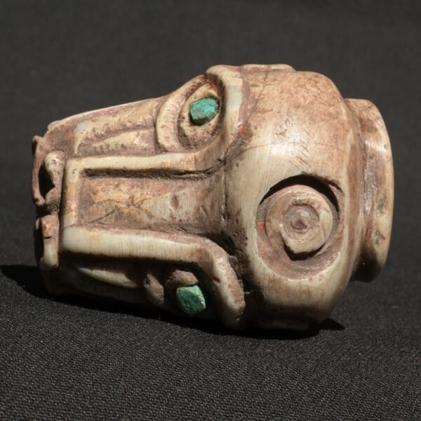 🗿 Title:Pre-Columbian Chavín Jaguar Head Sculpture – Quartz-Granite with Emerald Eye Inlay – Ancient Ritual Artifact from Peru - Imagen 6