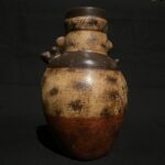 🏷️Chancay Ceramic Bottle 1400g – Hunter with Prey Figurine, Ancient Style Pottery - Imagen 4