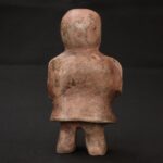🏷️Alien Figure Paracas Style 1000g – Granite Sculpture with Sodalite & Turquoise Inlay - Imagen 3