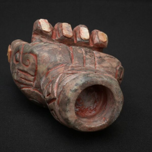 Moche ritual hand sculpture with pre-Columbian mother-of-pearl inlays - Imagen 8