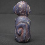 Handcrafted Sodalite Monkey Figurine Quartz Veins Inlaid Turquoise Eyes Art - Imagen 2