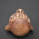 🟩Moche Feline Priest Head Bottle – Pre-Columbian Ceramic Ritual Vessel - Imagen 6