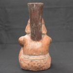 Moche Musician Figurine – Pre-Columbian Ceramic with Antara Flute - Imagen 3