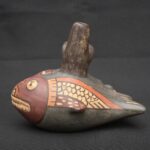 🎨 Double-Spout Nazca Bottle – Stylized Fish Motif - Imagen 2
