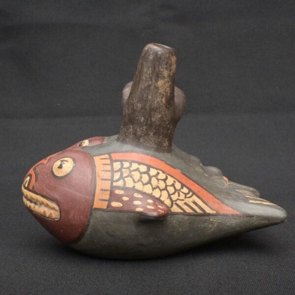 🎨 Double-Spout Nazca Bottle – Stylized Fish Motif - Imagen 2