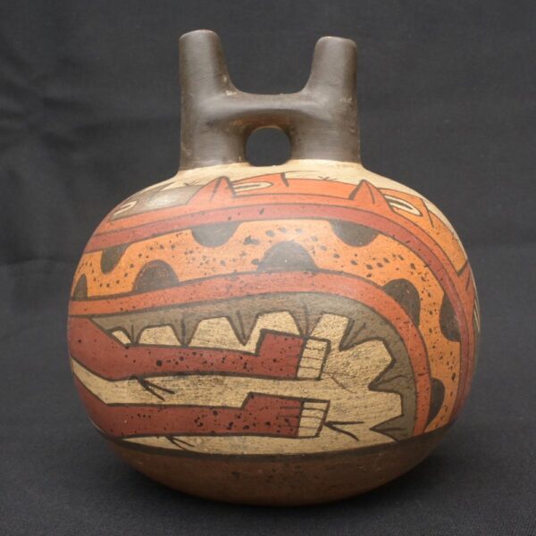 🌞 Nazca Ritual Bottle – Ceramic with Mythical Human Figure Art - Imagen 3