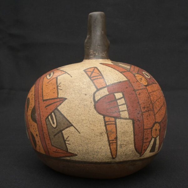 🌞 Nazca Ritual Bottle – Ceramic with Mythical Human Figure Art - Imagen 4