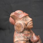 ⚔️ Moche Warrior Figurine – Ceramic Ritual Sculpture from Ancient Peru - Imagen 6