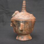 🪶 Recuay Ritual Bottle – Ceramic with Animal Motifs and Tribal Design - Imagen 2