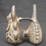 🌽 Moche Whistling Vessel – Andean Corn Spirit Ceramic Flute Sculpture - Imagen 2