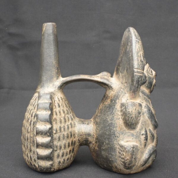 🌽 Moche Whistling Vessel – Andean Corn Spirit Ceramic Flute Sculpture - Imagen 4
