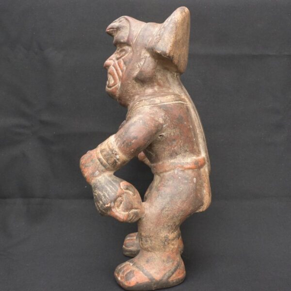 🛡️ Moche Warrior-Priest Figurine – Fierce Handcrafted Ritual Sculpture - Imagen 2