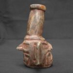 Chavín Stone Bottle with Two-Faced Feline-Human Ritual Head Design - Imagen 4