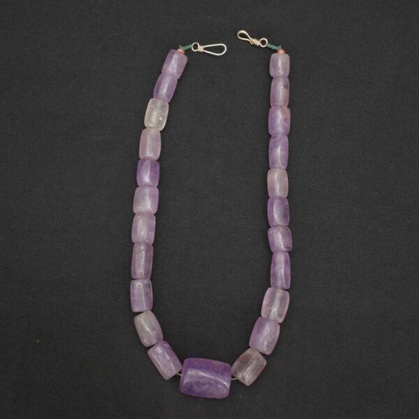 Collar Moche-Chavín con cuentas de piedra amatista precolombino - Imagen 1