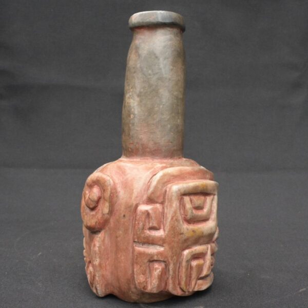 Chavín Granite Ritual Bottle – Twin Feline Faces, Quartz Veins, Hand-Carved - Imagen 6