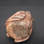 Chavín Granite Ritual Bottle – Twin Feline Faces, Quartz Veins, Hand-Carved - Imagen 10
