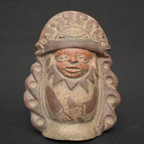 Ancient Moche Whistle – Priest Figure, Handcrafted Pre-Columbian Artifact - Imagen 1