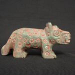Moche Turquoise Stone Jaguar with Spondylus and Blue Gem Inlays - Imagen 4
