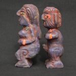Inca Sodalite Figurines of Pachamama and Pachapapa with Shell Inlays - Imagen 2
