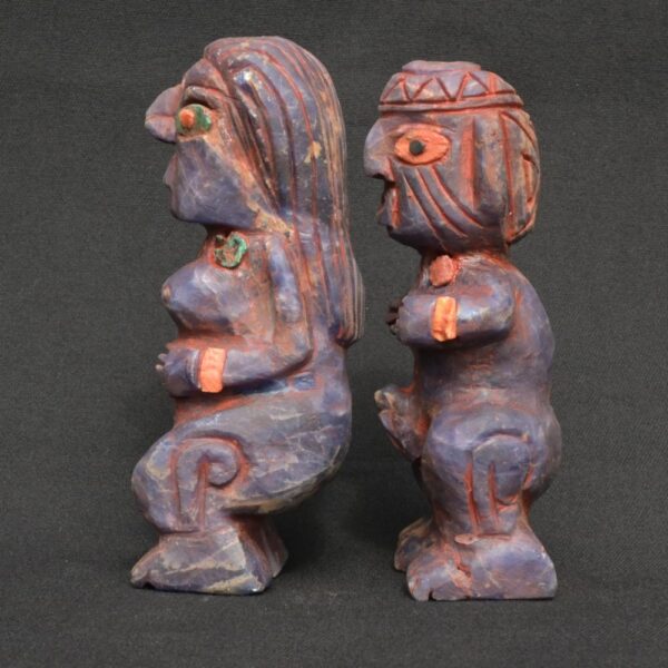 Inca Sodalite Figurines of Pachamama and Pachapapa with Shell Inlays - Imagen 2