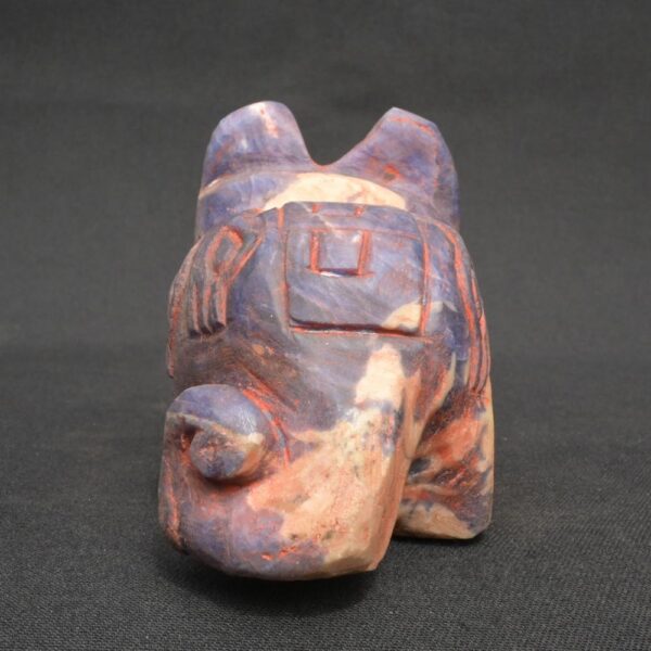 Inca Sodalite Feline Figure – Ritual Carving with Quartz Veins - Imagen 3