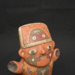 Figura de cerámica Paracas: escultura ritual femeninas con símbolos tradicionales - Imagen 5