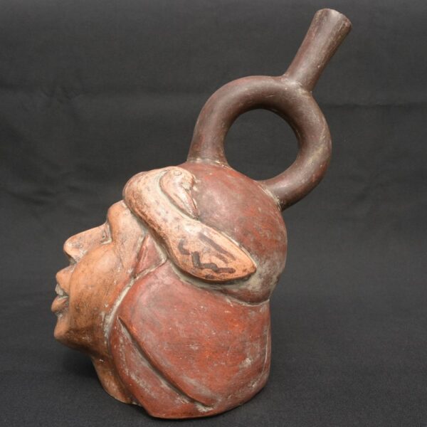 Moche Portrait Huaco – Pre-Columbian Ceremonial Vessel with Realistic Detail - Imagen 2