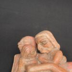 Moche Erotic Stirrup Vessel – Intimate Scene in Pre-Columbian Ceramic Art - Imagen 8