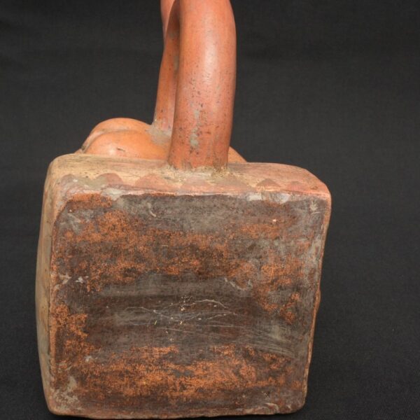 Moche Erotic Stirrup Vessel – Intimate Scene in Pre-Columbian Ceramic Art - Imagen 10