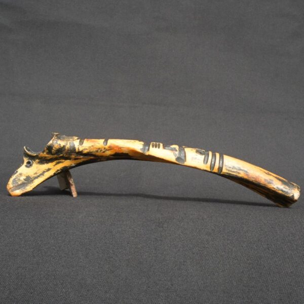 Decorative Bone Quena Flute with Ancient Tribal Carvings – Collectible - Imagen 2