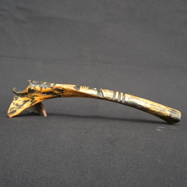 Hand-Carved Bone Quena with Ancient Symbolism – Display Collectible - Imagen 2