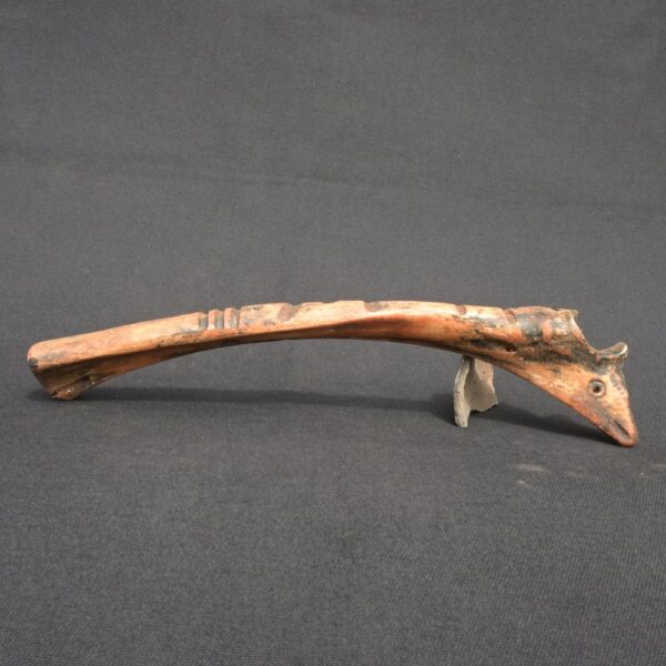 Vintage Bone Quena with Carved Face – Tribal Decorative Flute - Imagen 2