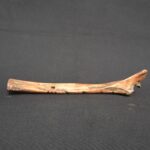 Vintage Bone Quena with Carved Face – Tribal Decorative Flute - Imagen 3