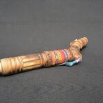 Handcrafted Curved Charango Horn with Gemstones and Andean Textiles - Imagen 9