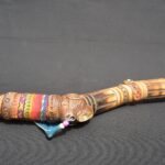 Handcrafted Curved Charango Horn with Gemstones and Andean Textiles - Imagen 10