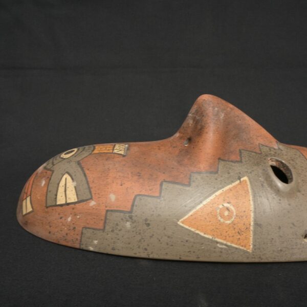 Paracas Ritual Mask in Ceramic – Geometric Motifs and Tribal Colors - Imagen 10