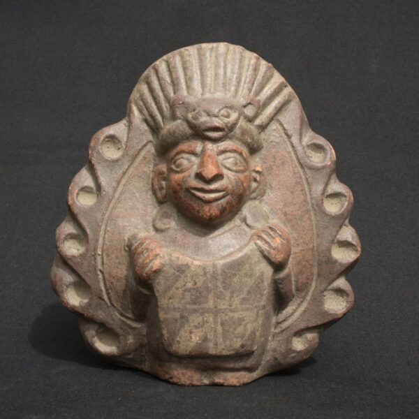 Moche Ceramic Ritual Whistle – Figure with Aura and Headdress - Imagen 1