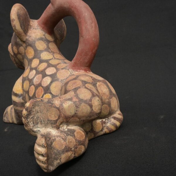 🟡Moche Feline Stirrup-Spout Vessel – Pre-Columbian Ceremonial Pot - Imagen 10