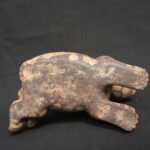 🟡Moche Feline Stirrup-Spout Vessel – Pre-Columbian Ceremonial Pot - Imagen 14