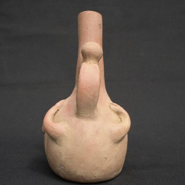 🟡Moche ceramic bottle with a reclining figure – pre-Columbian ritual bottle - Imagen 2