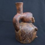 🏷️Cupisnique Ceremonial Bottle | Ancient Andean Pottery with Symbolic Design - Imagen 6