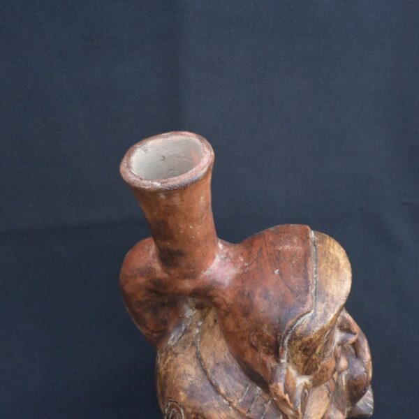 🏷️Cupisnique Ceremonial Bottle | Ancient Andean Pottery with Symbolic Design - Imagen 8