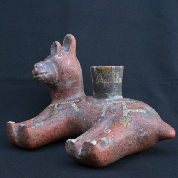 🏷️Ancient Vicus Ritual Vessel in Form of Resting Animal with Symbolic Art - Imagen 1