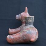 🏷️Ancient Vicus Ritual Vessel in Form of Resting Animal with Symbolic Art - Imagen 2