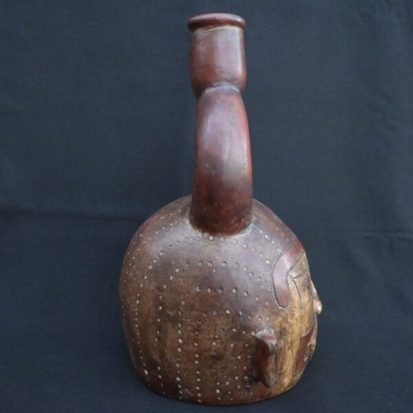 🏺 Chavin Ceramic Stirrup-Spout Bottle - Imagen 7