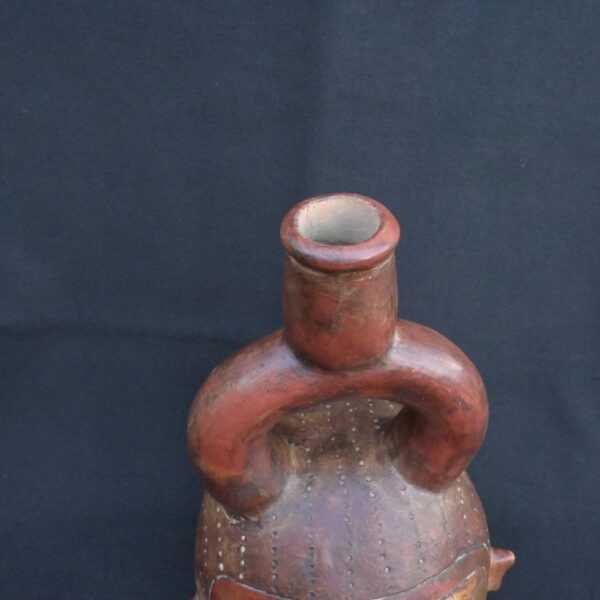 🏺 Chavin Ceramic Stirrup-Spout Bottle - Imagen 9