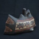 🐟 Nasca Ceramic Bottle with Fish Motif and Ritual Design - Imagen 4