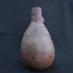 🦉 Moche Ceramic Water Whistle with Bird Figurine - Imagen 7